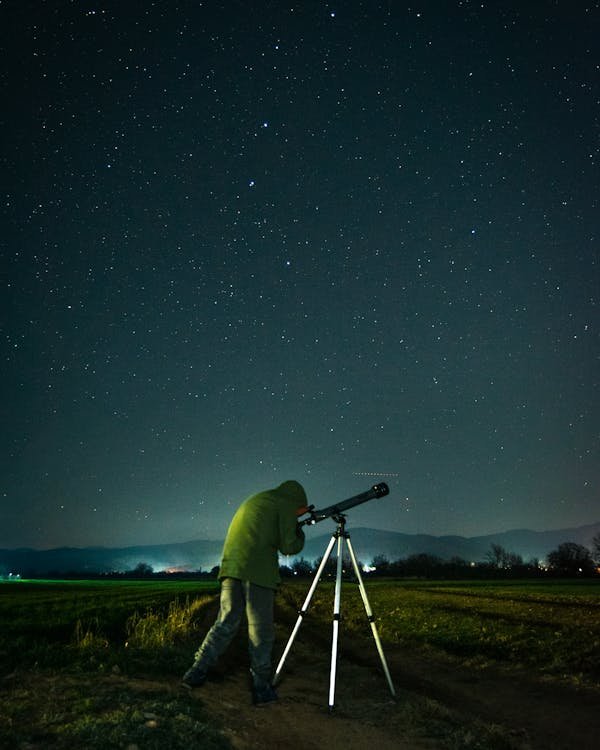 Les meilleures lunettes astronomiques pour les novices passionnés